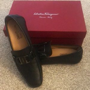 Salvatore Ferragamo size 8 1/2 Sardegna Loafers